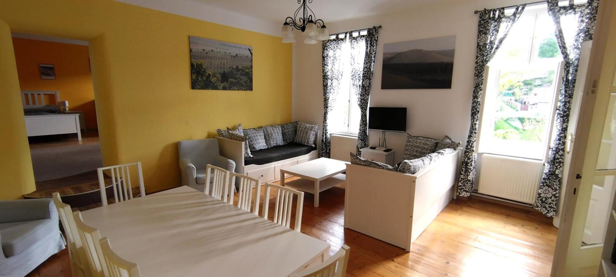 Vinarske Apartmany Зноймо Екстер'єр фото